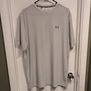 Under Armour Men's Gray Striped Shirt